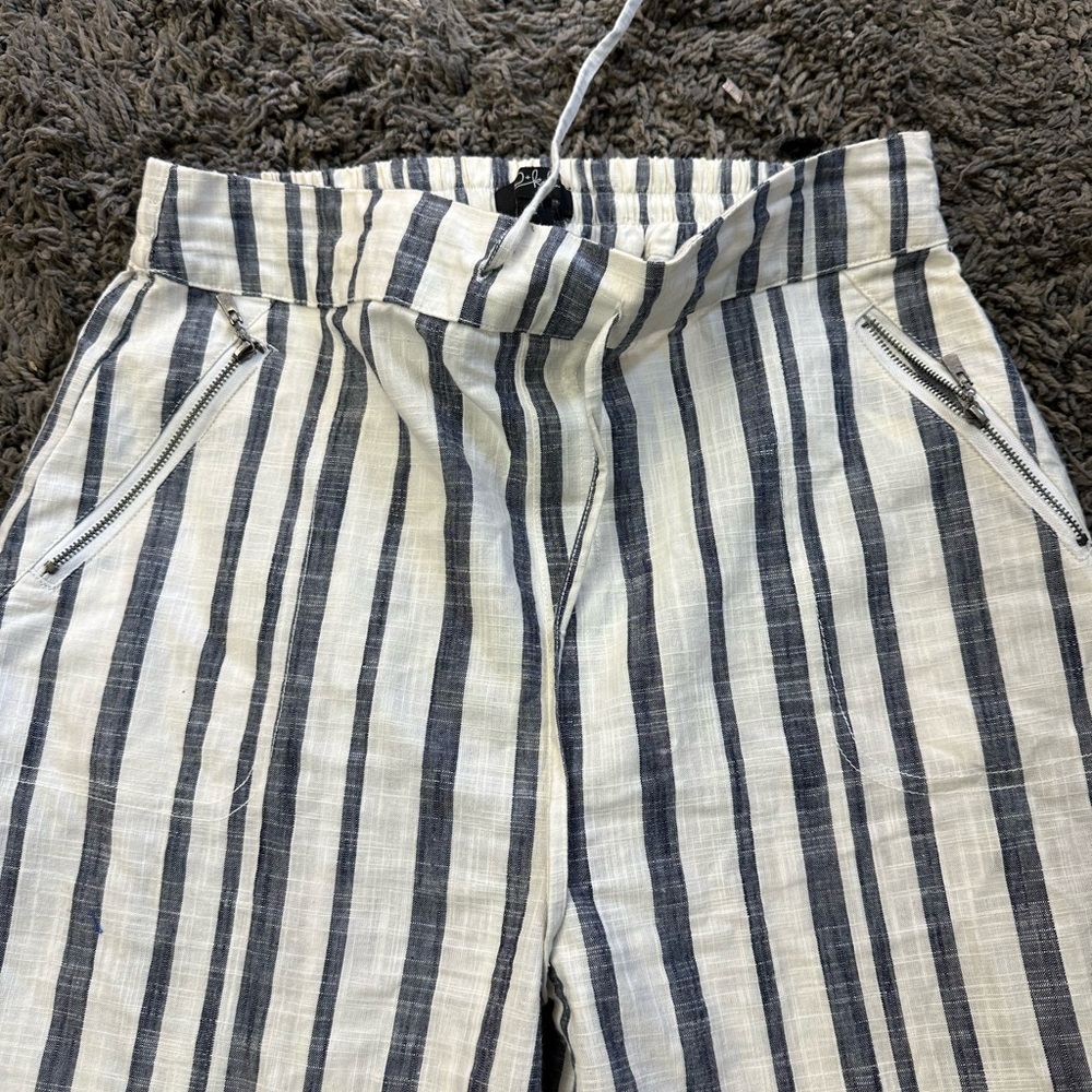 Elegant Striped Joggers for Women<<<<<<136>>>>> - Picture 5 of 8